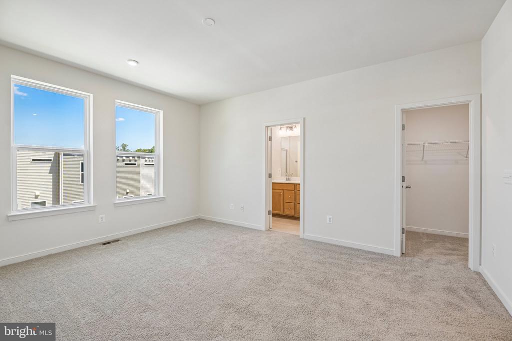 18018 ALICIA AVENUE