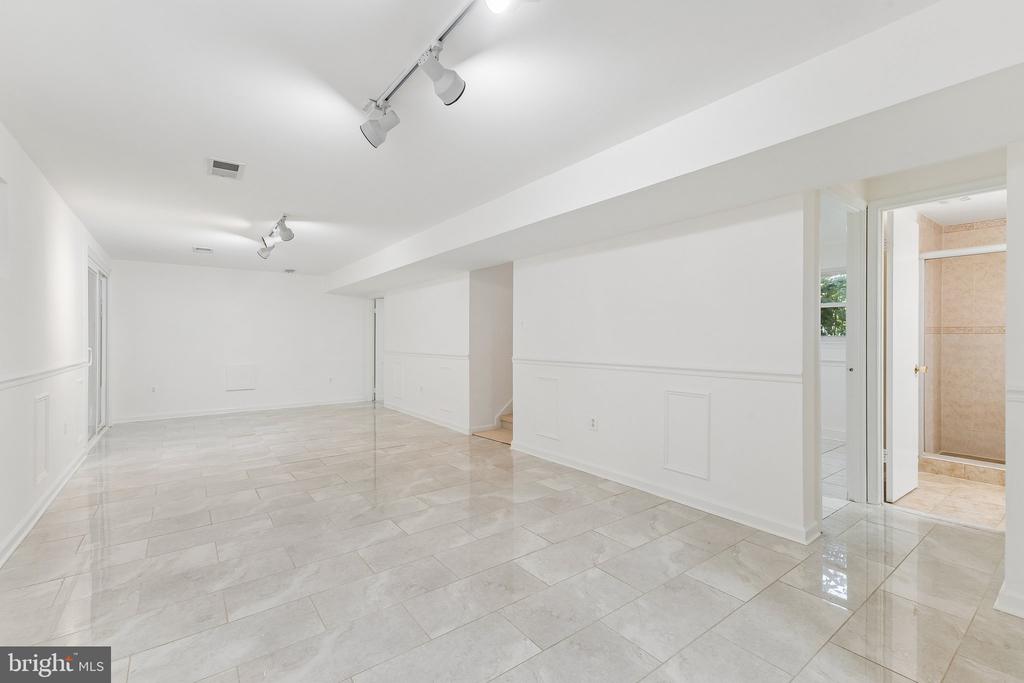 12617 VALLEYWOOD DRIVE