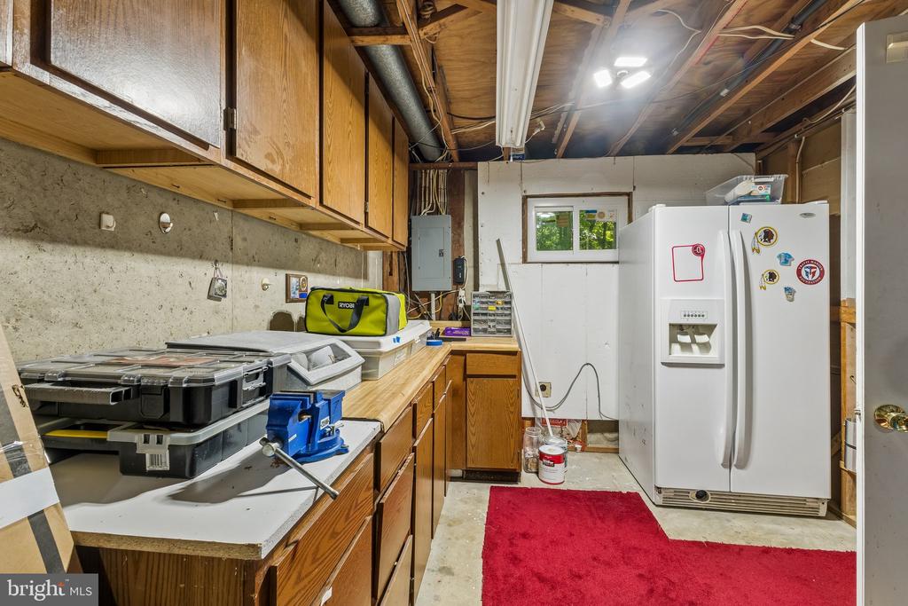 12617 VALLEYWOOD DRIVE