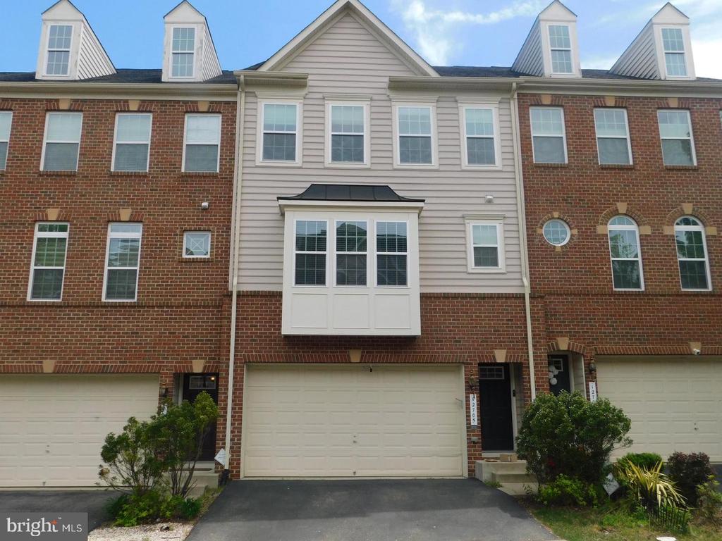 12705 BEDFORD GLEN WAY