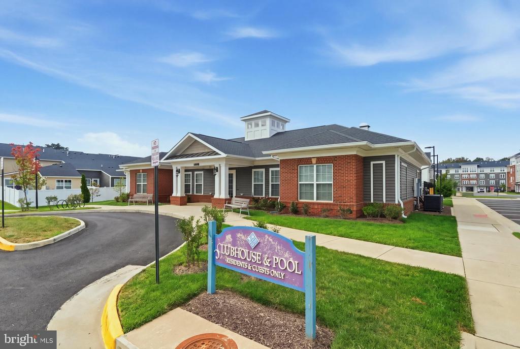 3700 HAVERTILL LANE Unit: 202