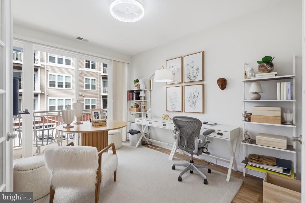 3700 HAVERTILL LANE Unit: 202