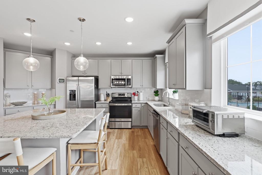3700 HAVERTILL LANE Unit: 202
