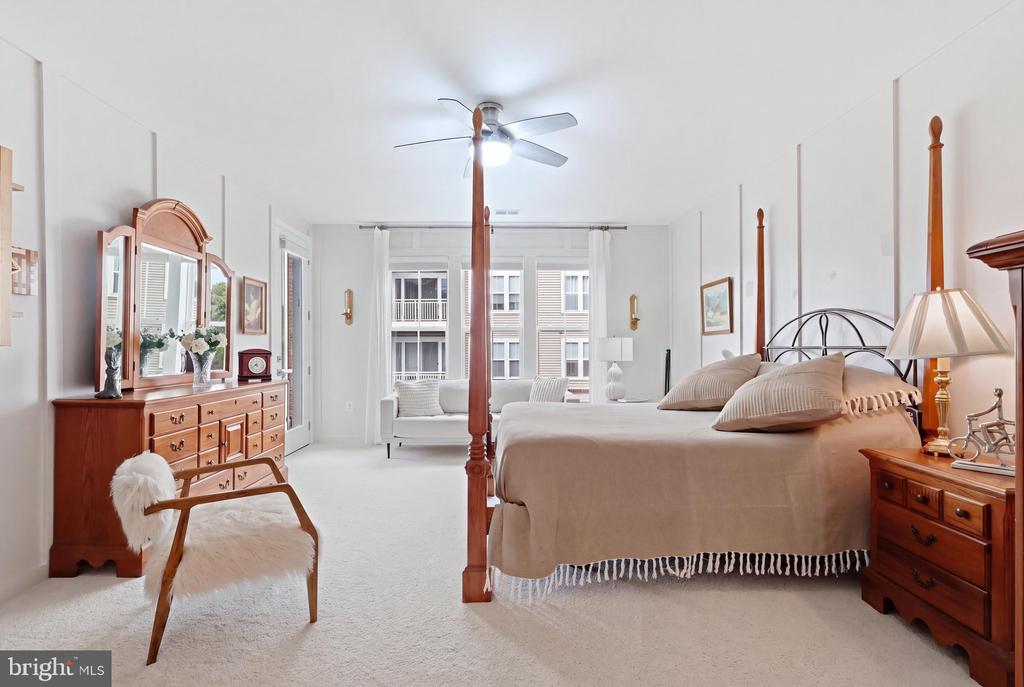 3700 HAVERTILL LANE Unit: 202