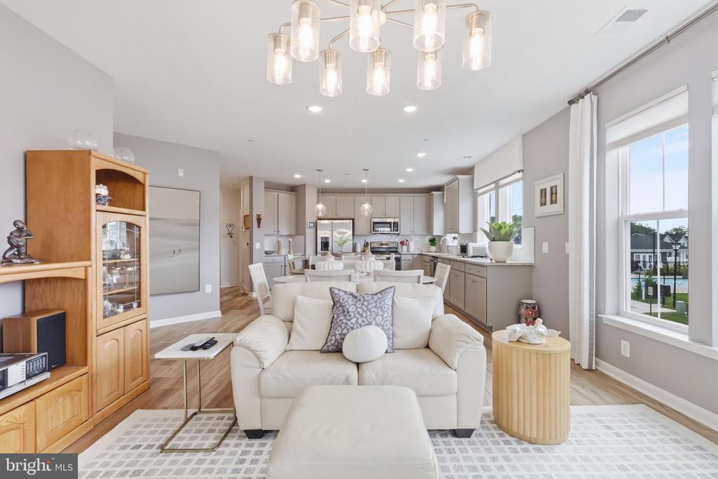 3700 HAVERTILL LANE Unit: 202