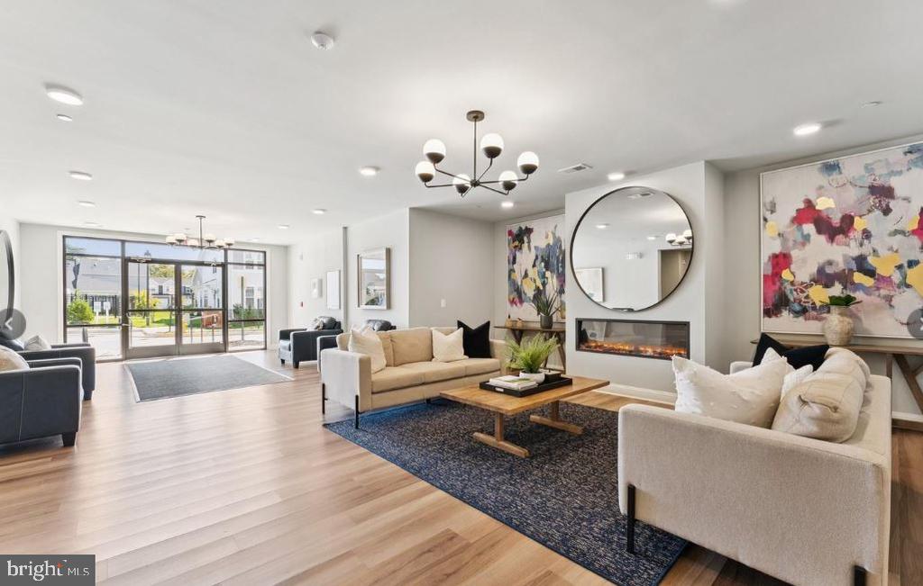 3700 HAVERTILL LANE Unit: 202