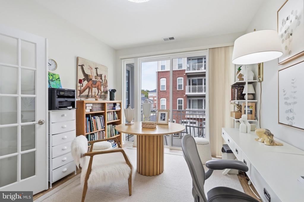 3700 HAVERTILL LANE Unit: 202