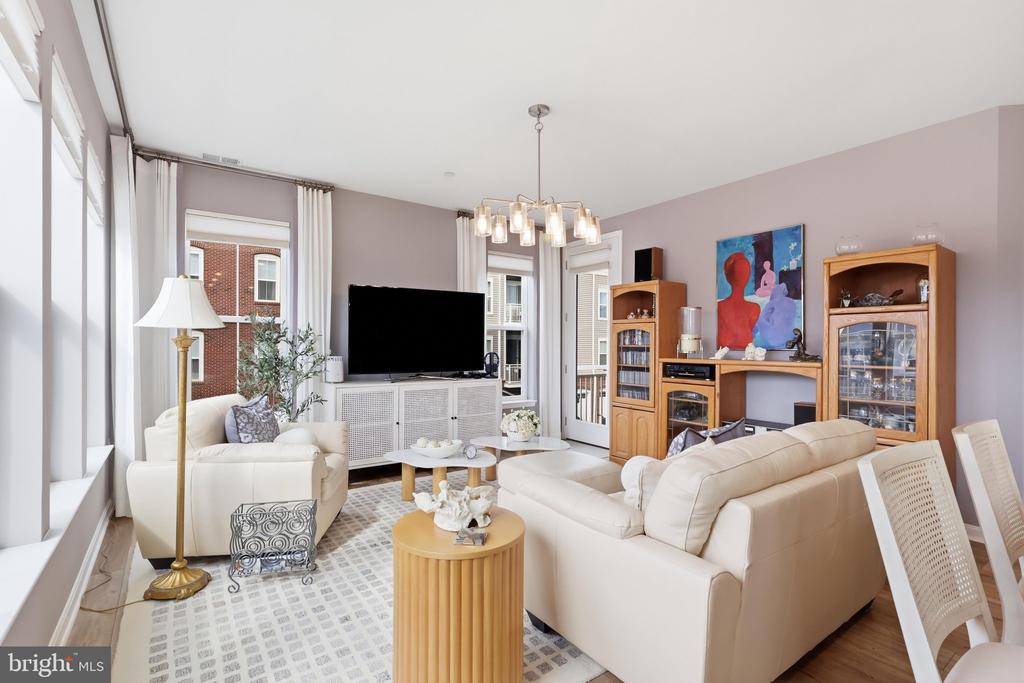 3700 HAVERTILL LANE Unit: 202
