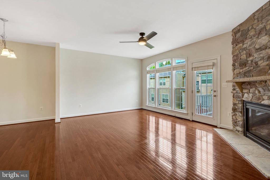 6238 LAWSON DRIVE