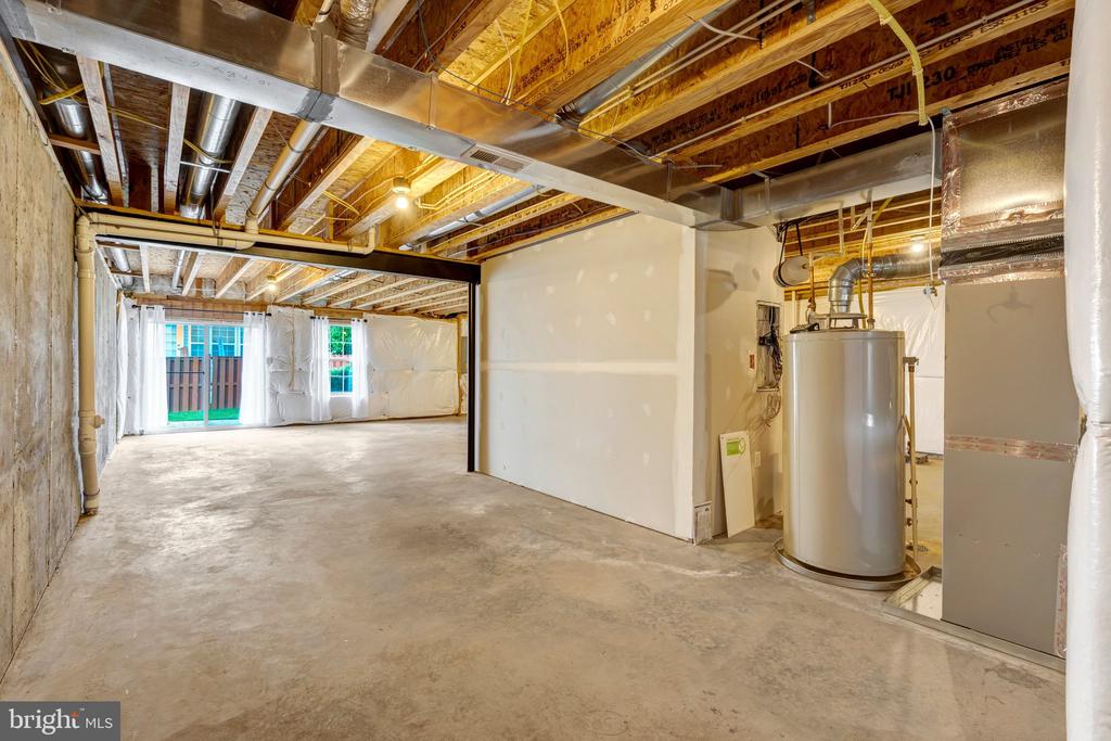 6238 LAWSON DRIVE
