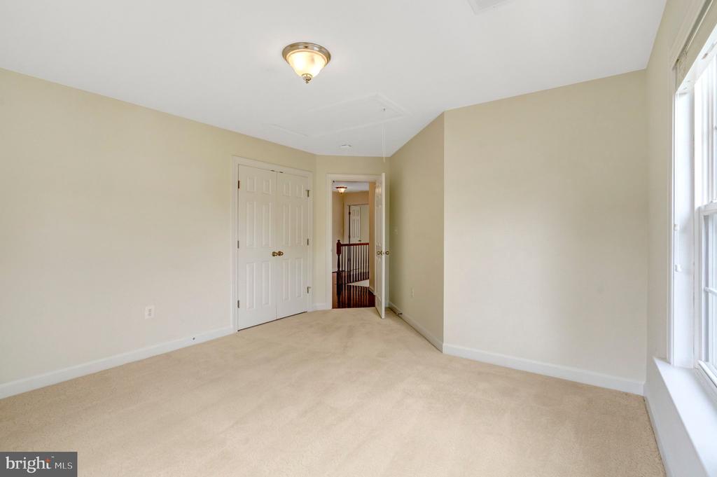 6238 LAWSON DRIVE