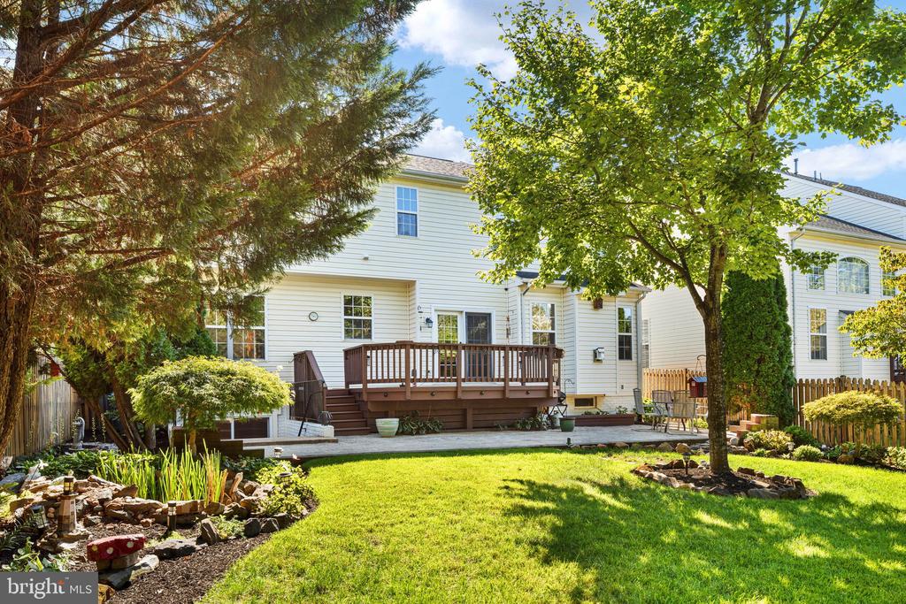 13107 BIGLEAF MAPLE COURT
