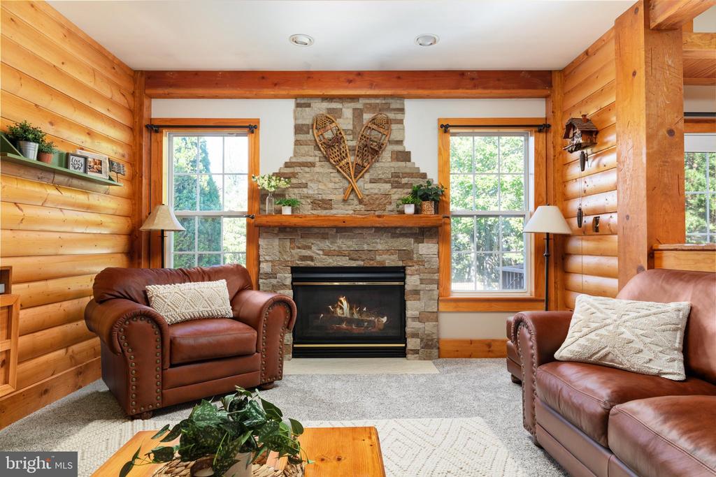 13107 BIGLEAF MAPLE COURT