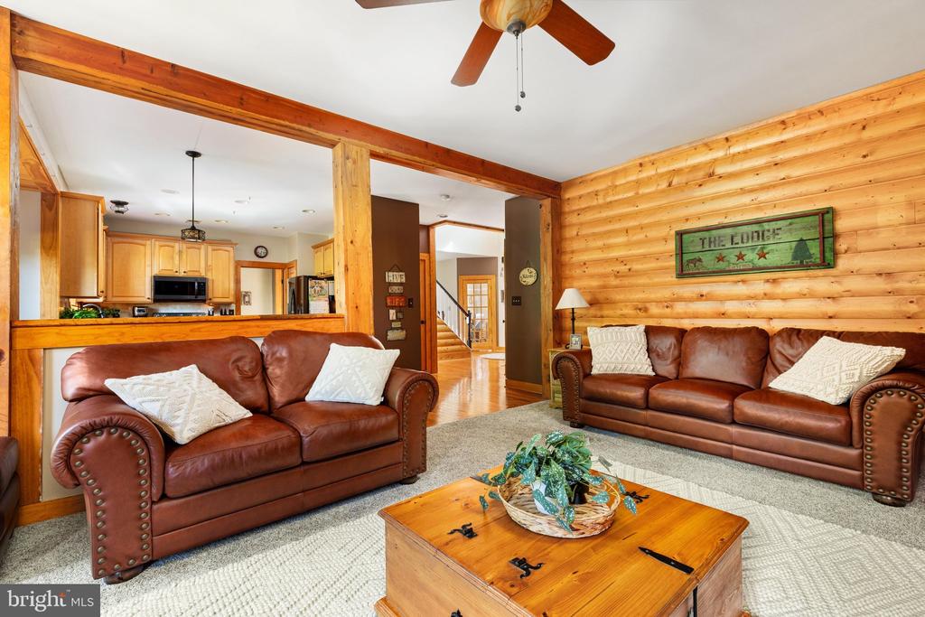13107 BIGLEAF MAPLE COURT