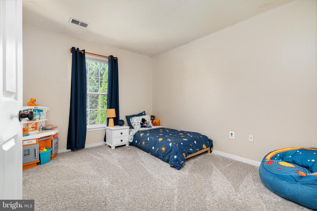 13107 BIGLEAF MAPLE COURT