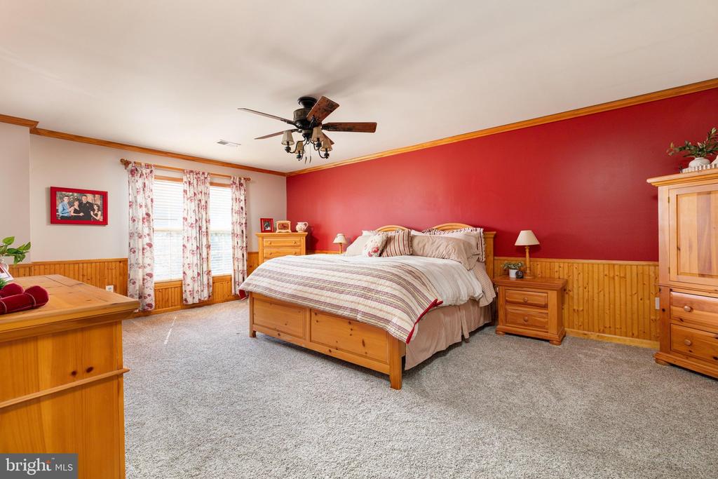 13107 BIGLEAF MAPLE COURT