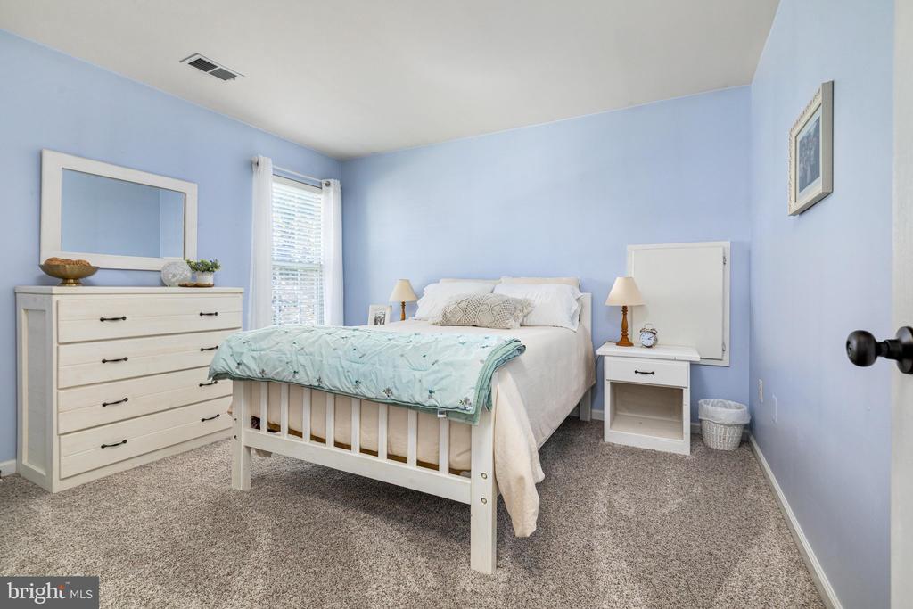 13107 BIGLEAF MAPLE COURT