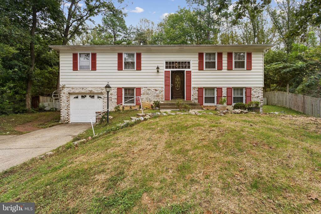 12011 SKIPJACK COURT