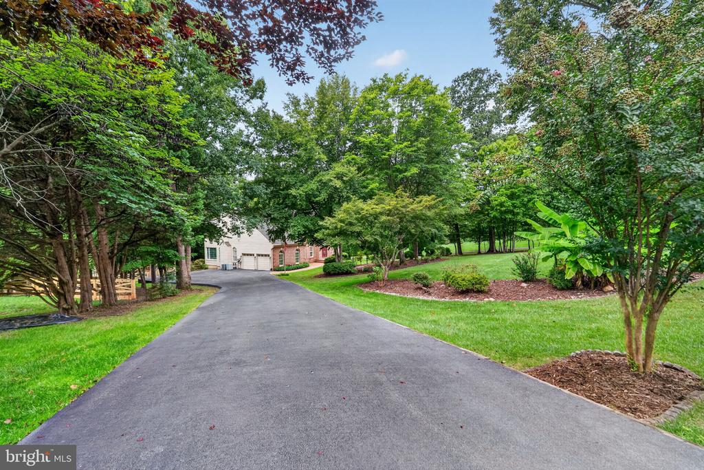 6367 ETHERIDGE LANE