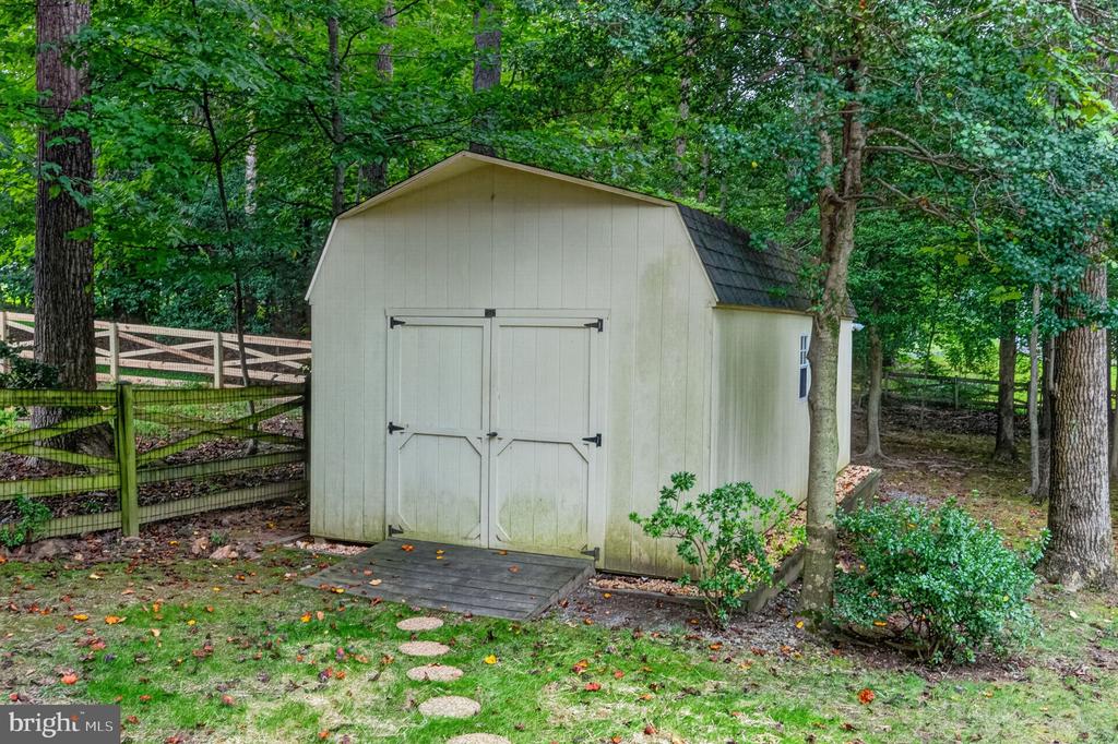 6367 ETHERIDGE LANE
