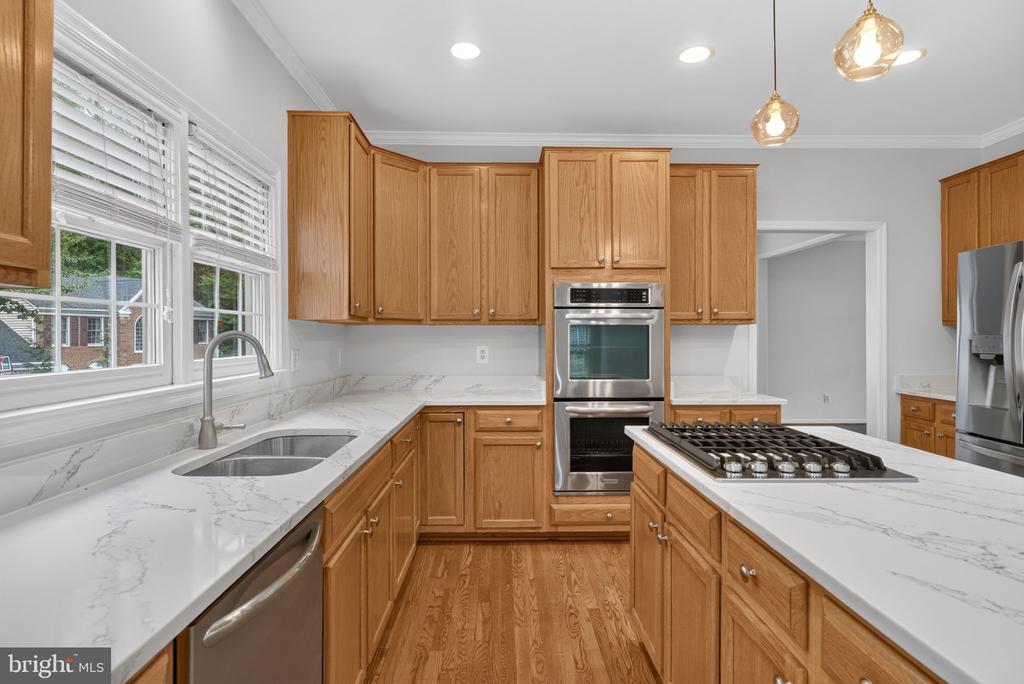 6367 ETHERIDGE LANE