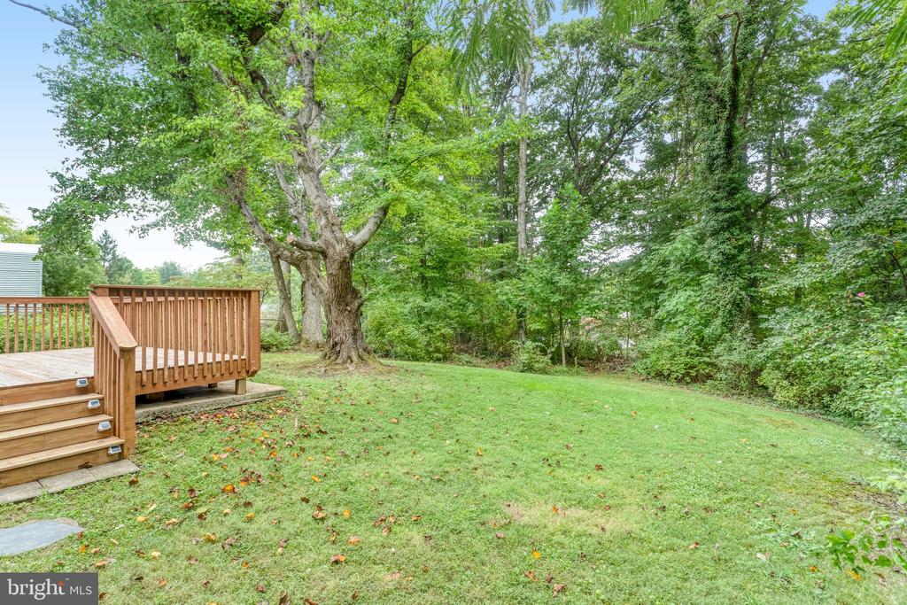 3307 BURLEIGH LANE