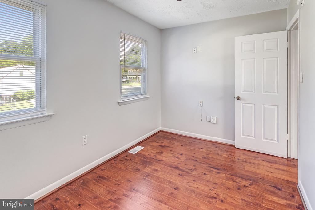 14460 SILVERDALE DRIVE