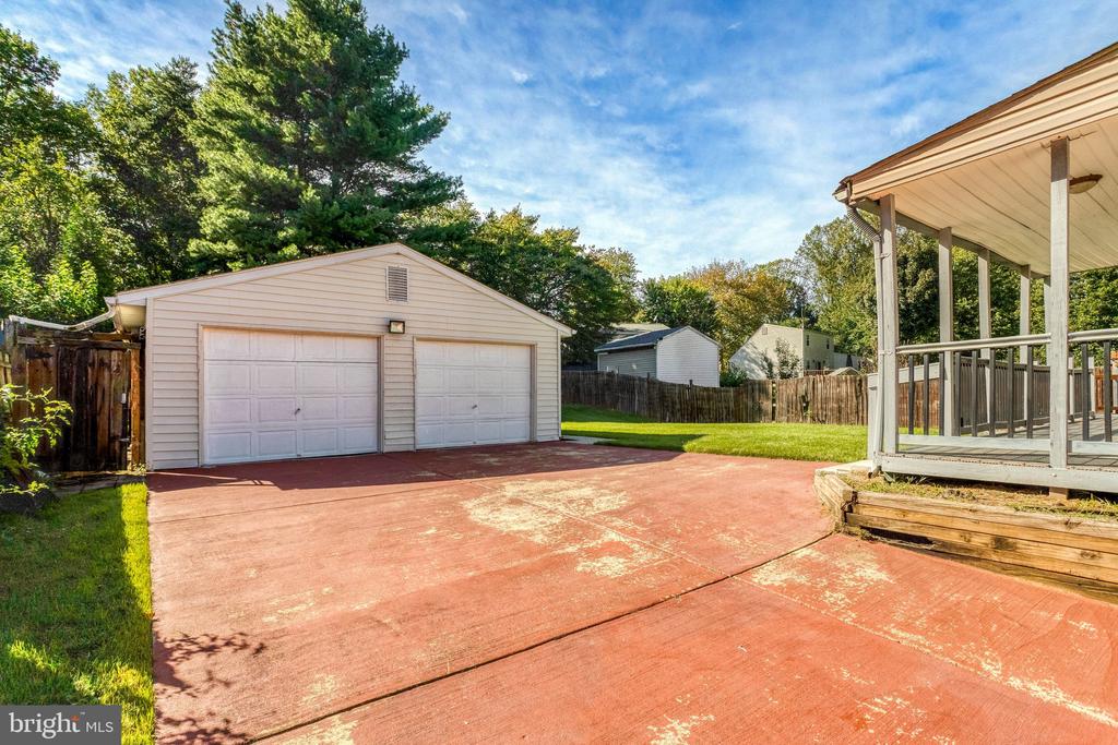 14460 SILVERDALE DRIVE