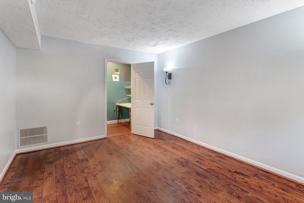 14460 SILVERDALE DRIVE