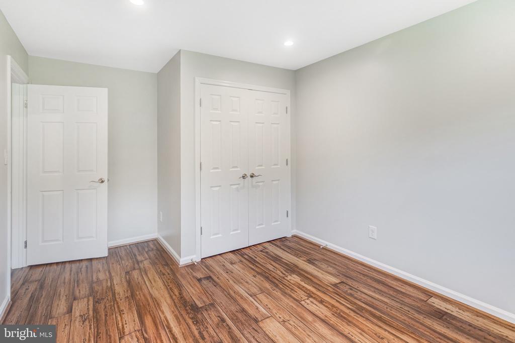 16334 TACONIC CIRCLE