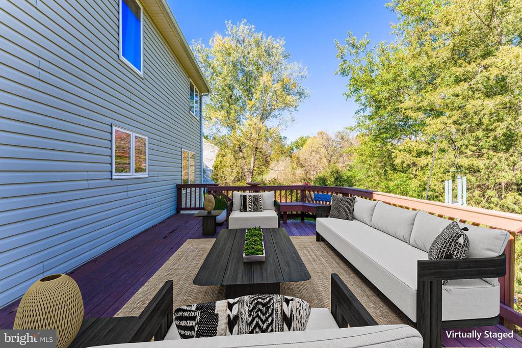 13280 LAWRENCE LANE