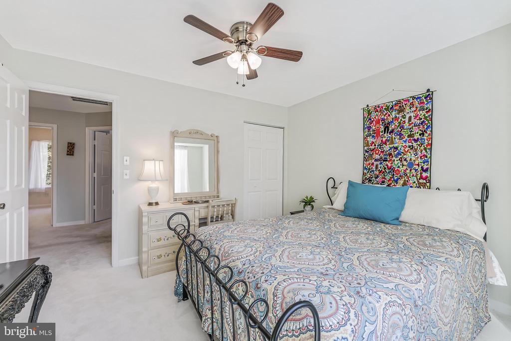 13280 LAWRENCE LANE