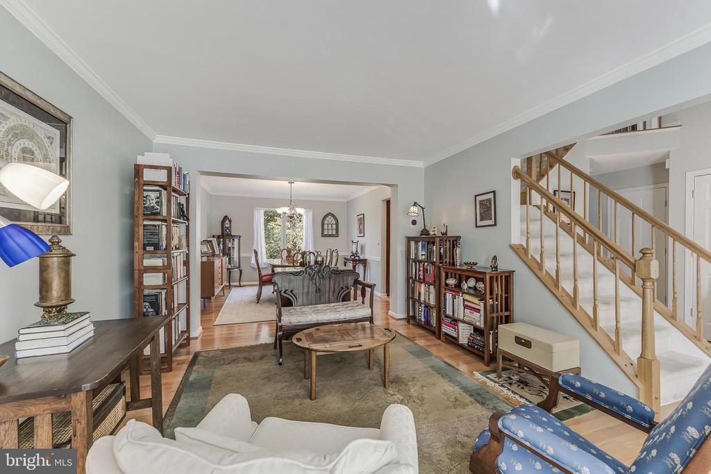 13280 LAWRENCE LANE