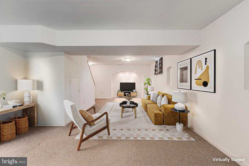 13280 LAWRENCE LANE