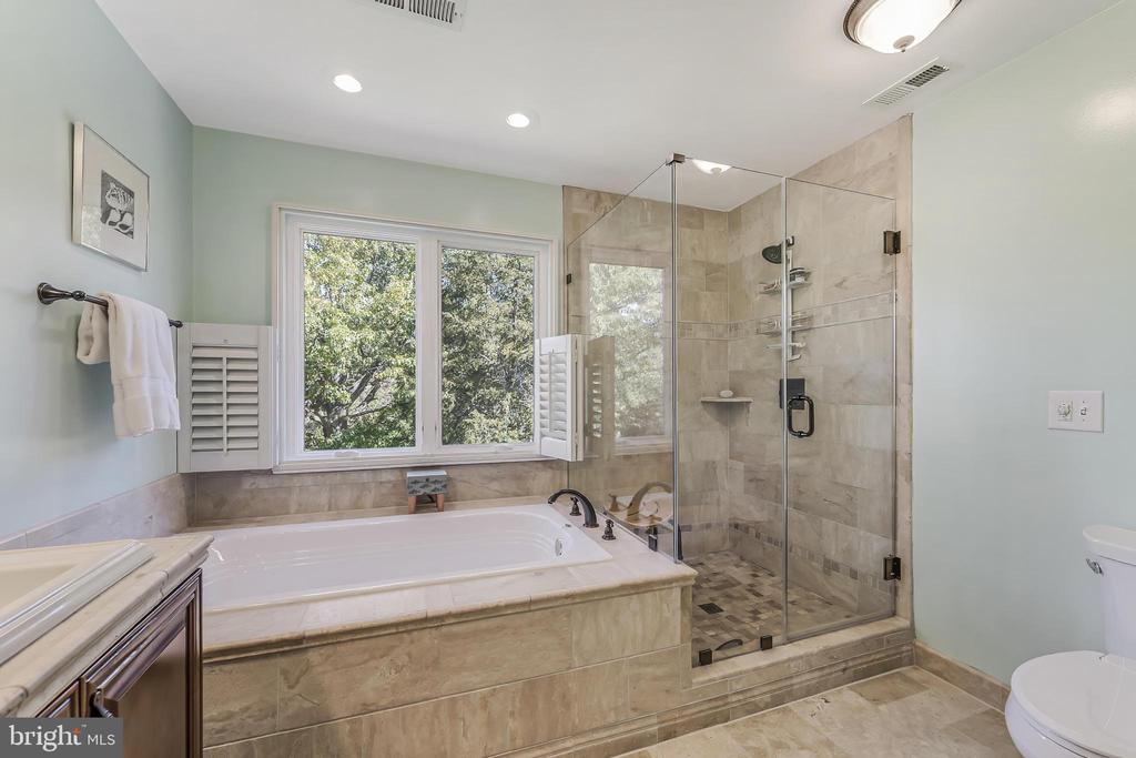 13280 LAWRENCE LANE