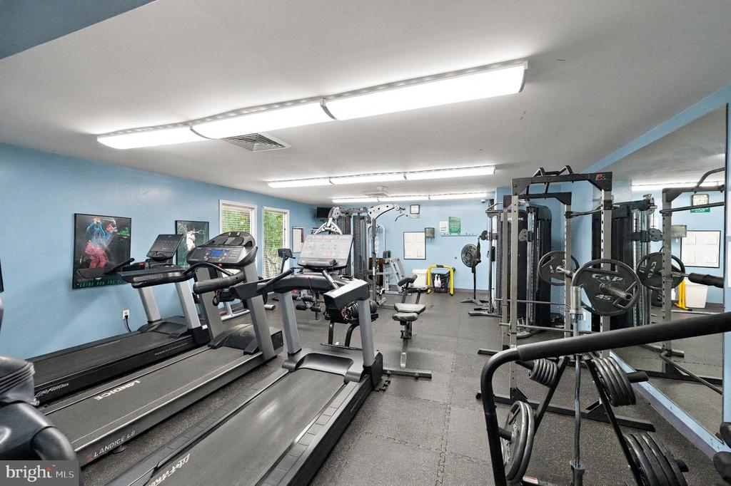 8210 WINSTEAD PLACE Unit: 202