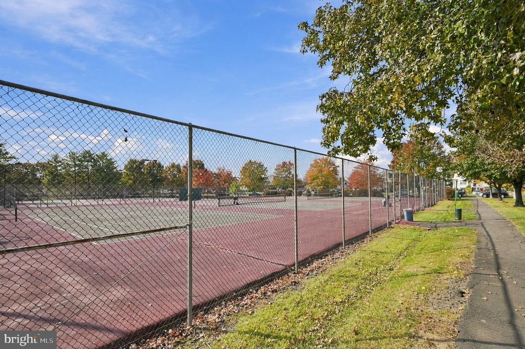 8210 WINSTEAD PLACE Unit: 202