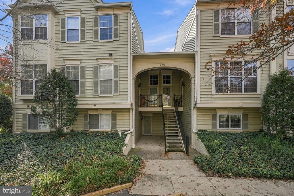 8210 WINSTEAD PLACE Unit: 202