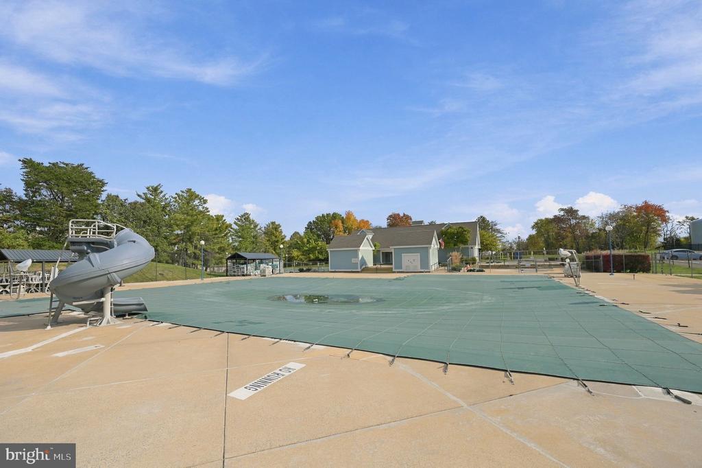 8210 WINSTEAD PLACE Unit: 202
