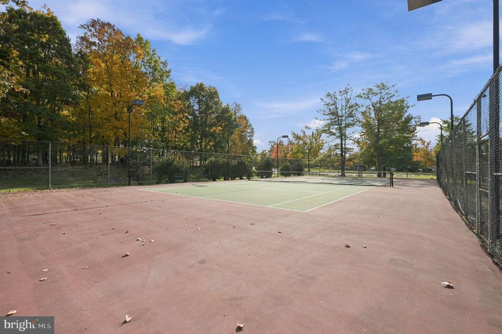8210 WINSTEAD PLACE Unit: 202