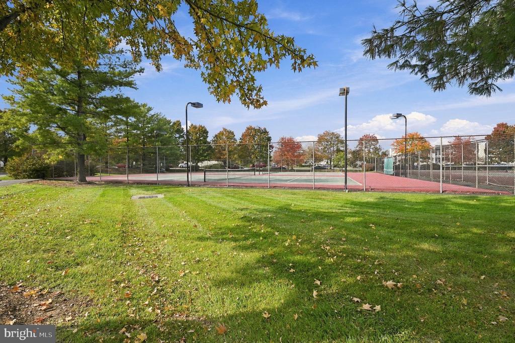 8210 WINSTEAD PLACE Unit: 202