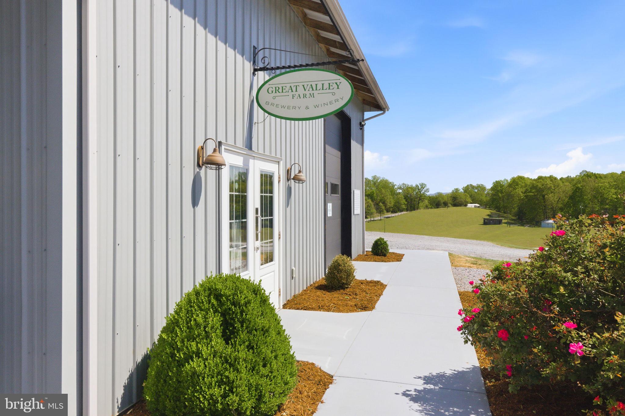 60 GREAT VALLEY LANE