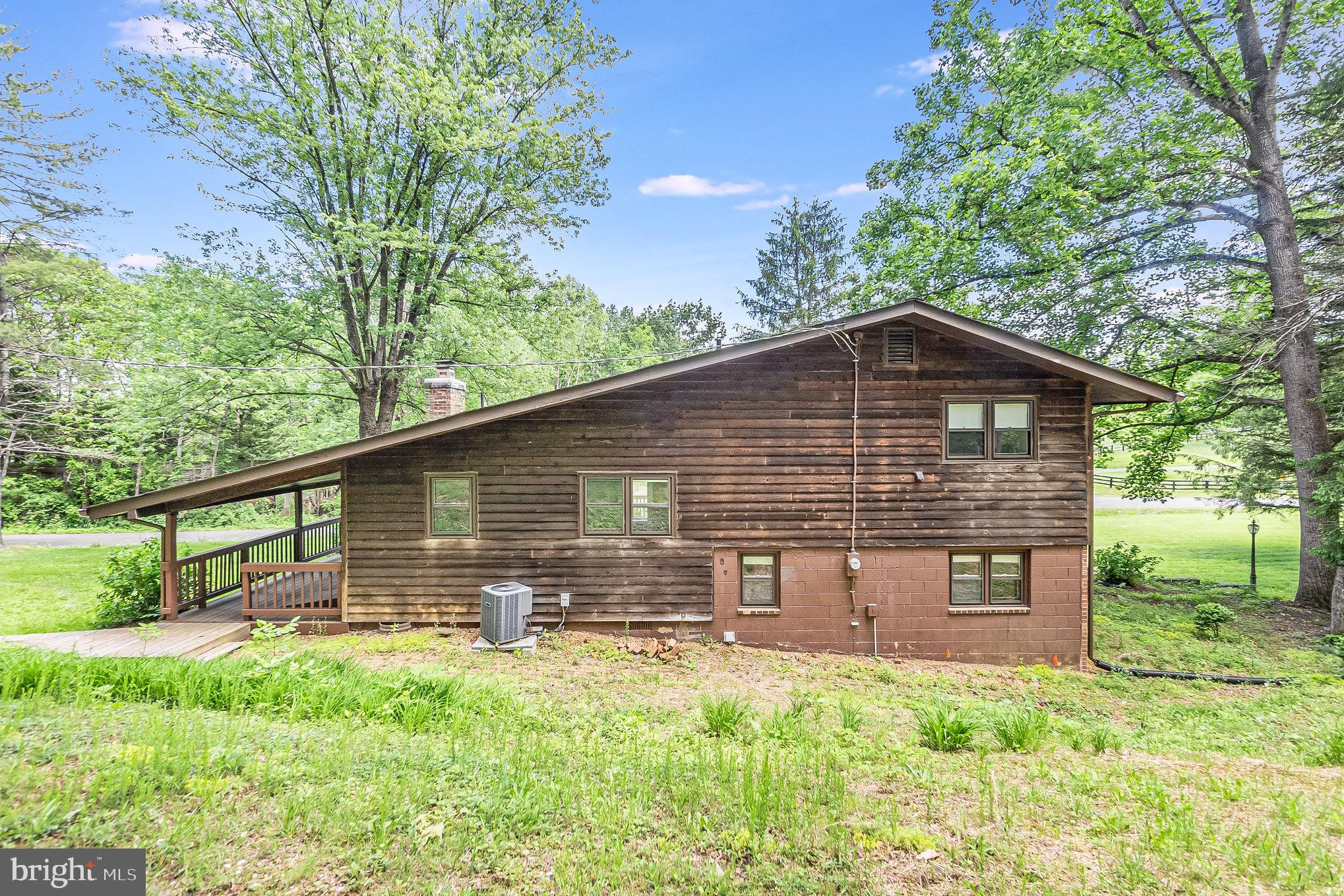 119 Battle Mountain Rd