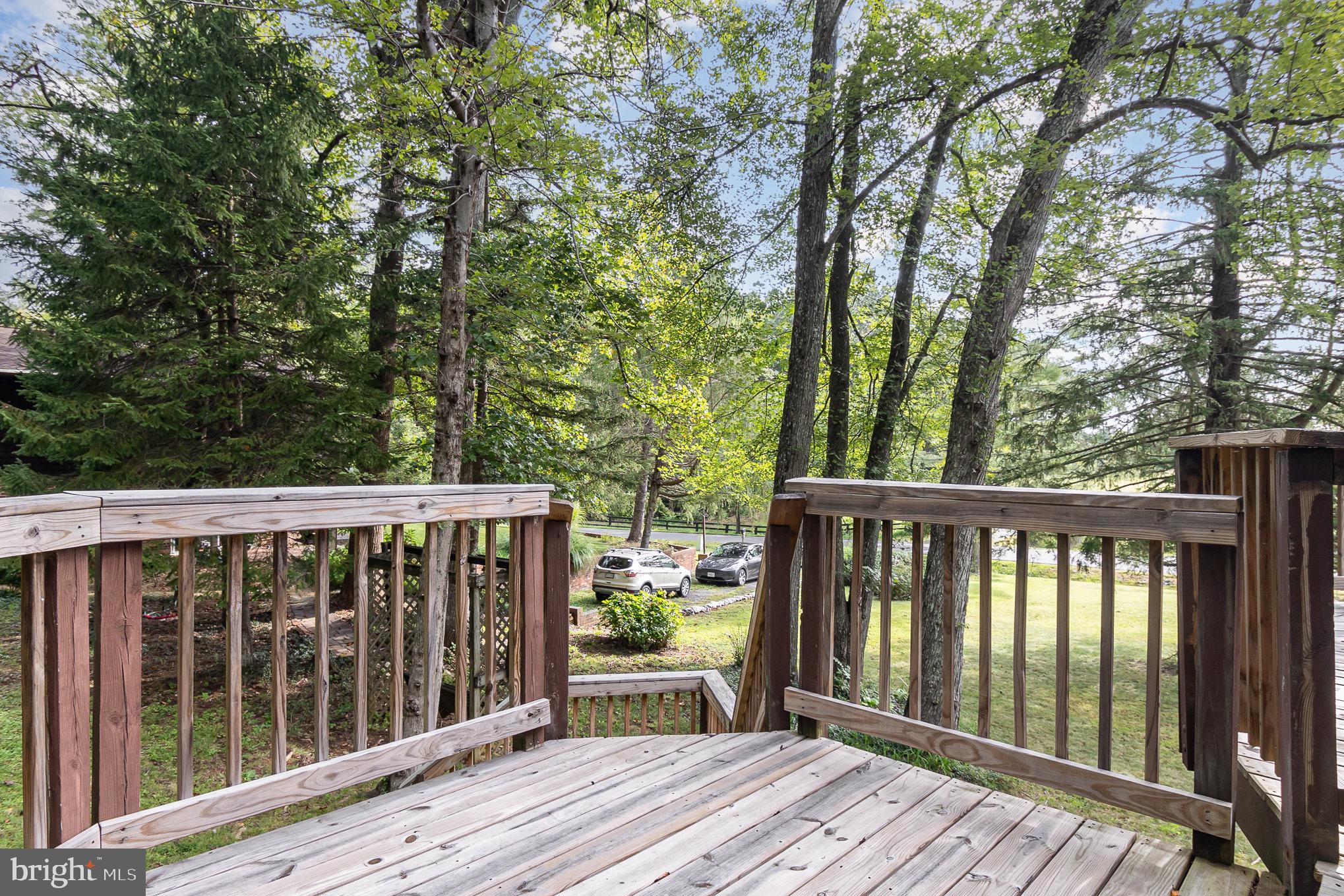 109 BATTLE MOUNTAIN RD