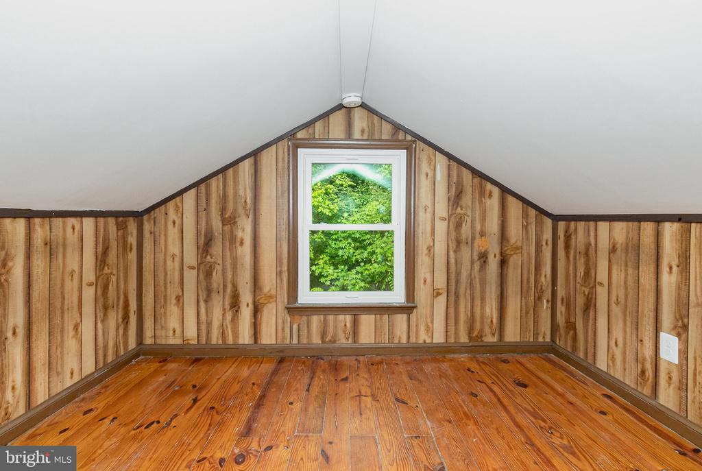 109 BATTLE MOUNTAIN RD