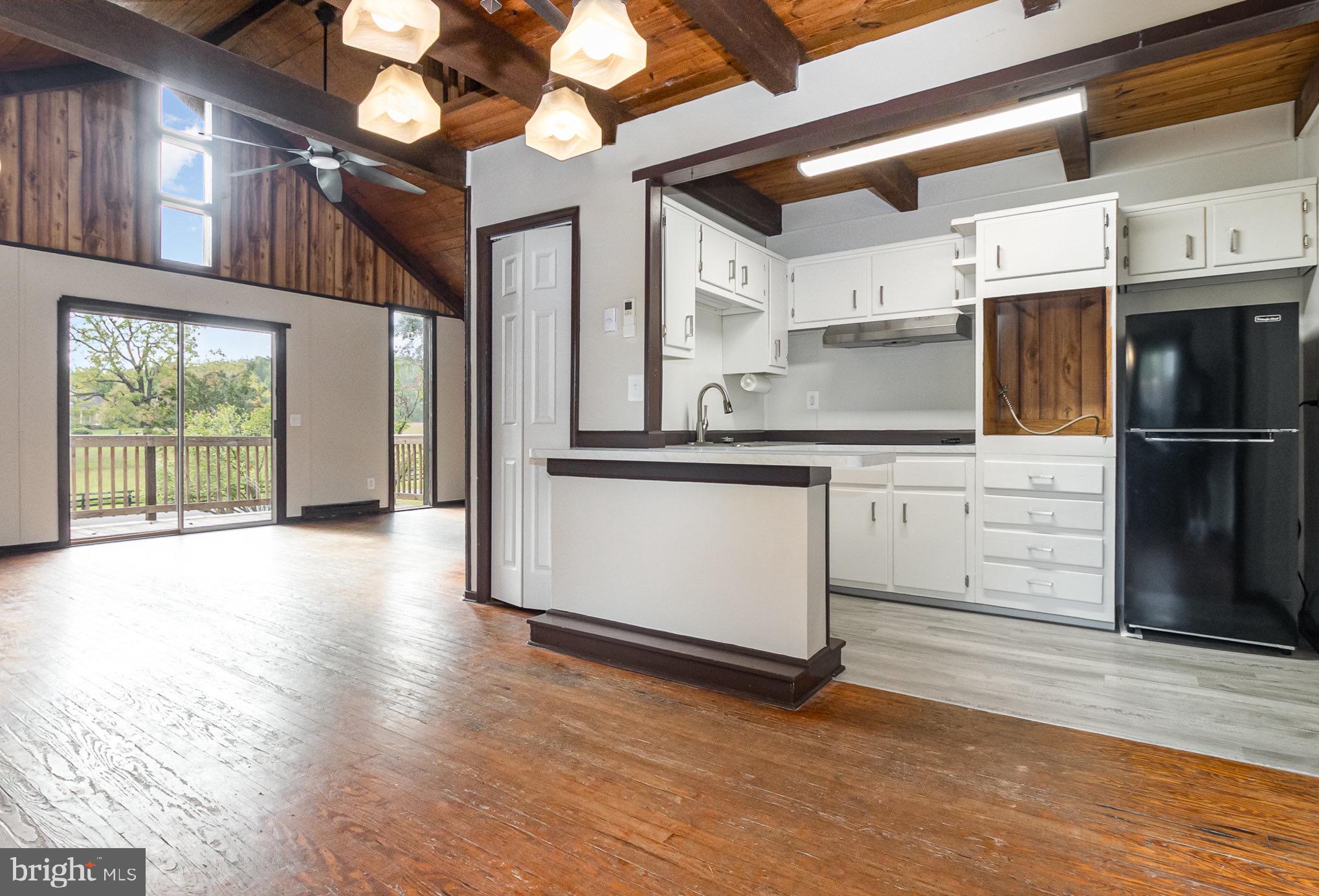 109 BATTLE MOUNTAIN RD