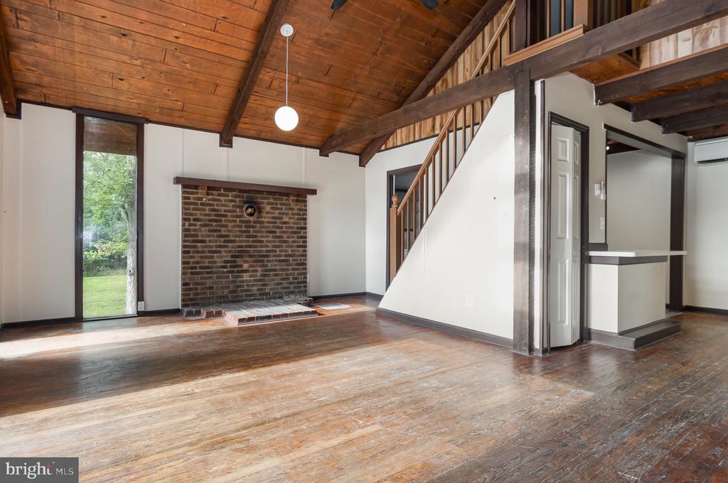 109 BATTLE MOUNTAIN RD