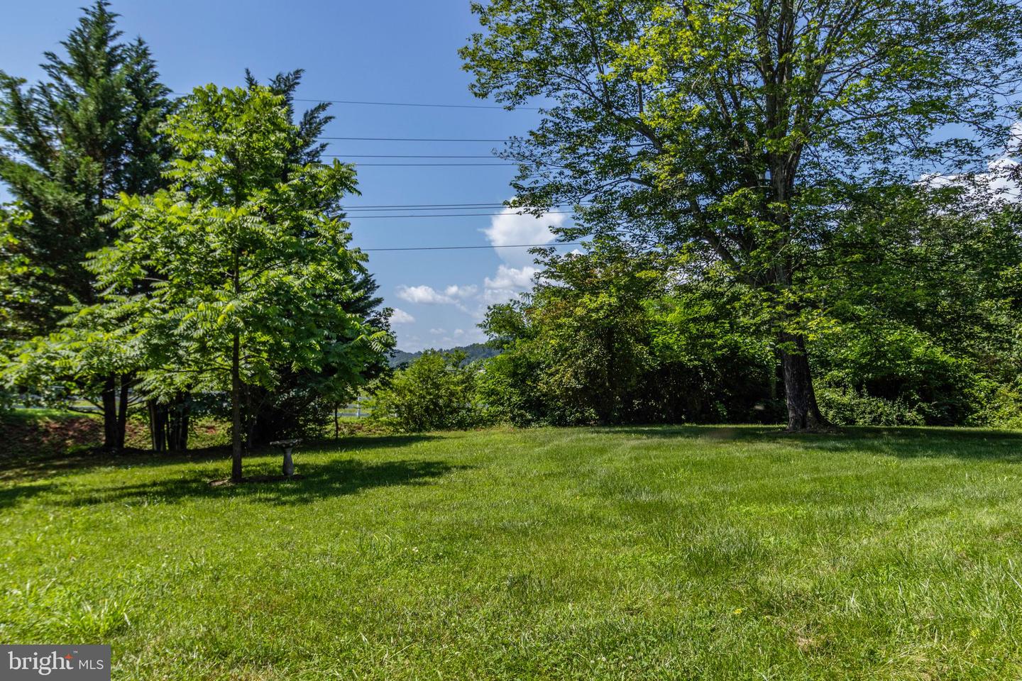 13415 Crest Hill Rd