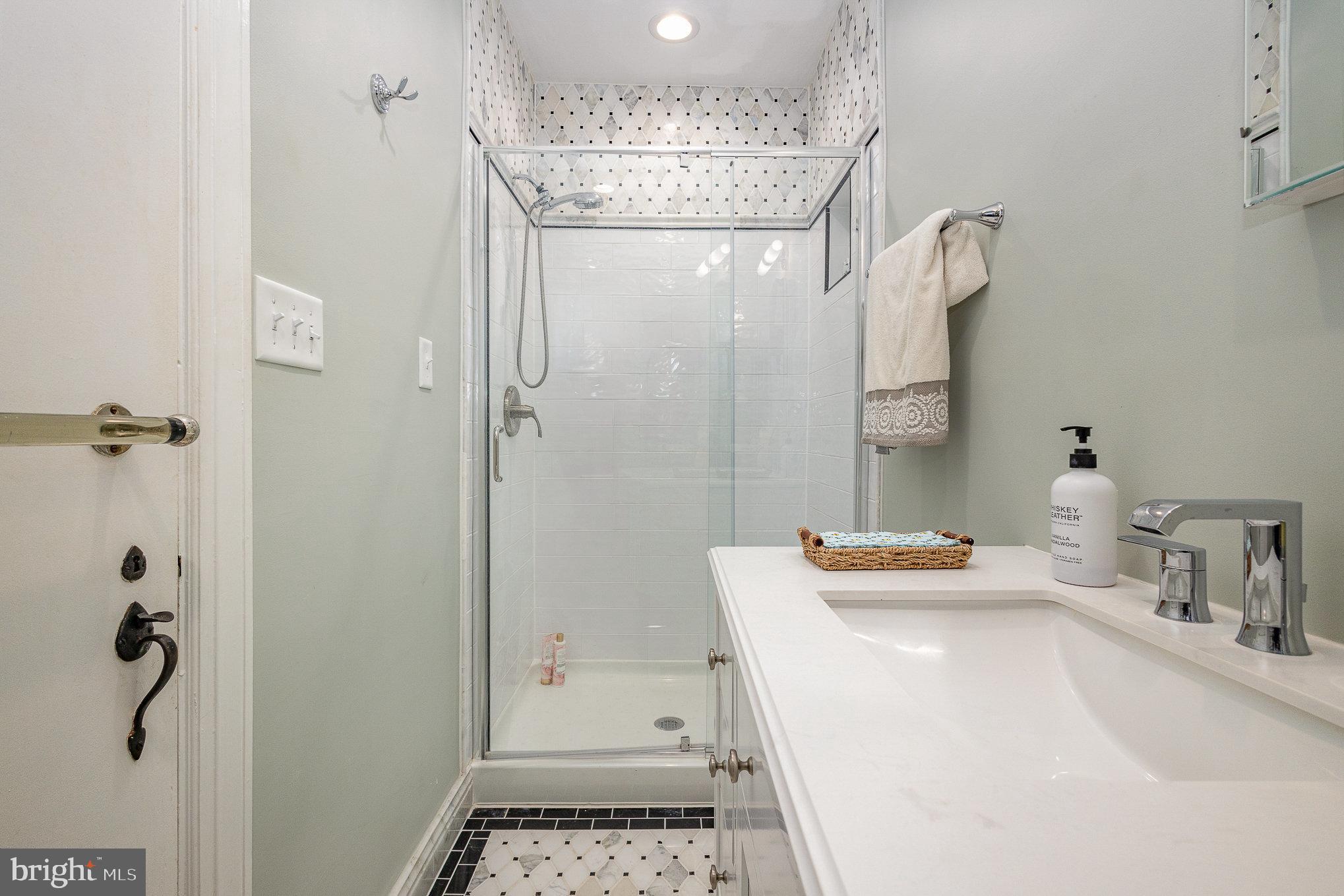 515 MOUNT SALEM AVENUE