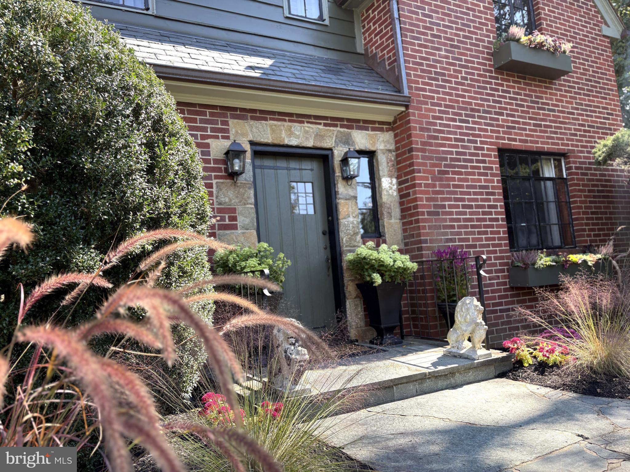 515 MOUNT SALEM AVENUE